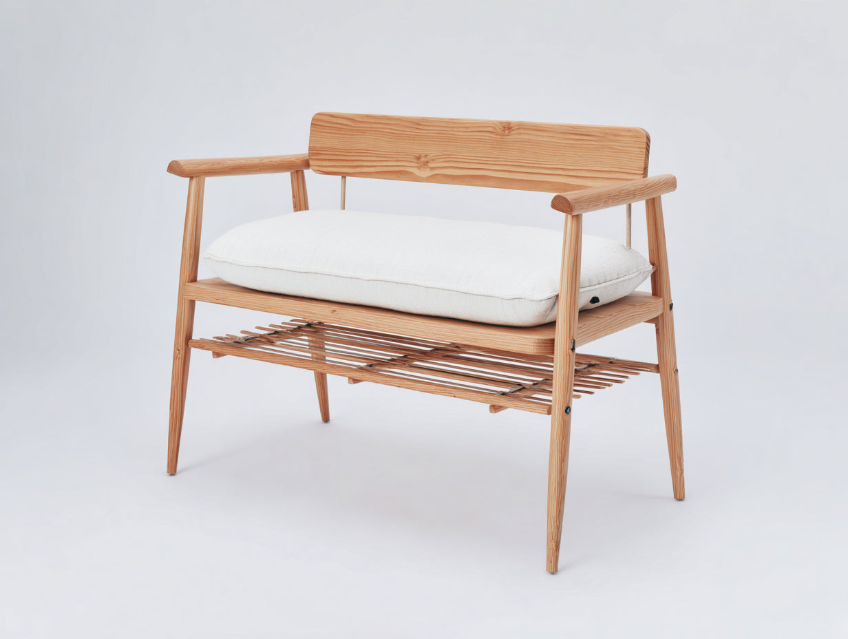 Bancos de jardín de madera con reposabrazos y estante inferior 120 x 55 x 80 cm - madera natural - diseño nórdico para exterior